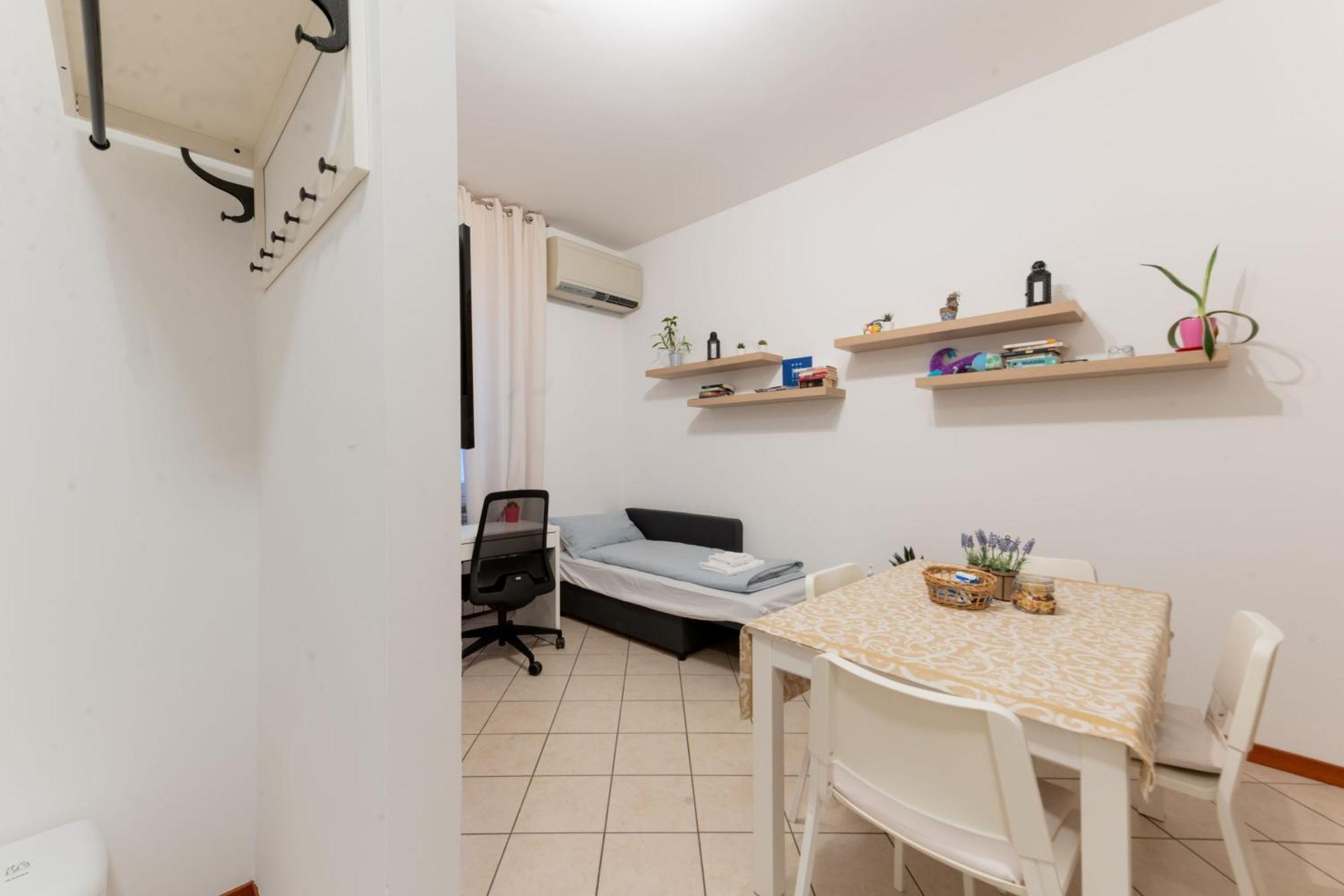 Holiday Apartment - Brescia Centro - Parcheggio Privato Εξωτερικό φωτογραφία